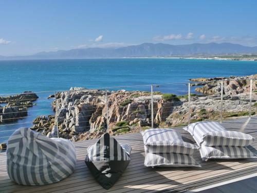Surrounding environment, Seafront Villa - Whale Bay Luxury Retreat in De Kelders