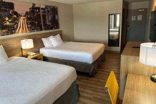 客房, 近堪薩斯賽道溫德姆戴斯酒店 (Days Inn by Wyndham near Kansas Speedway) in 肯薩斯城