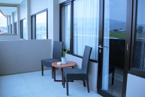 Sutan Raja Hotel And Convention Centre in Soreang