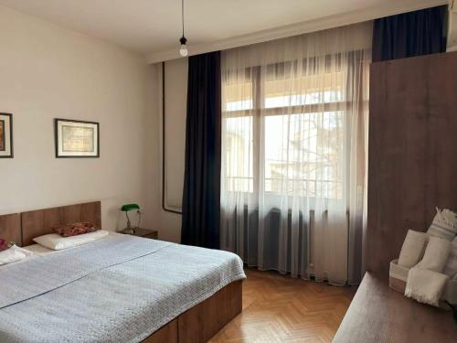 Hotel Home – Tbilisi, MA