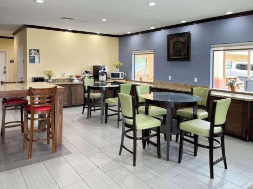 Studio6 Gonzales, TX - 레스토랑