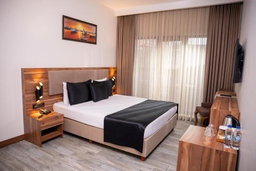 Mari Suites Hotel - image 10