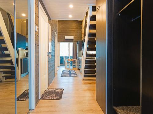 Pärjä Suites 2 (Parja Suites 2) in Συότε