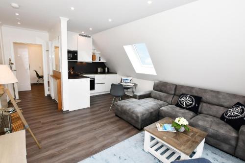 Apartment with Balcony image 5