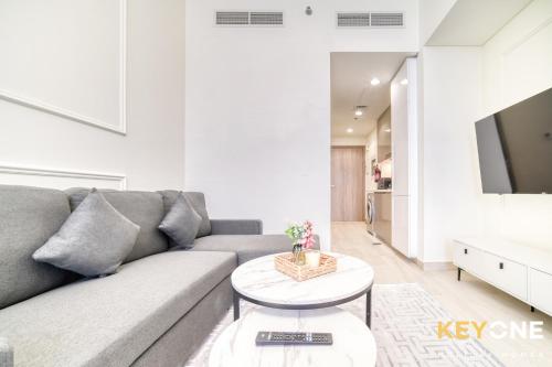 Riviera Radiant Studio Suite - image 6