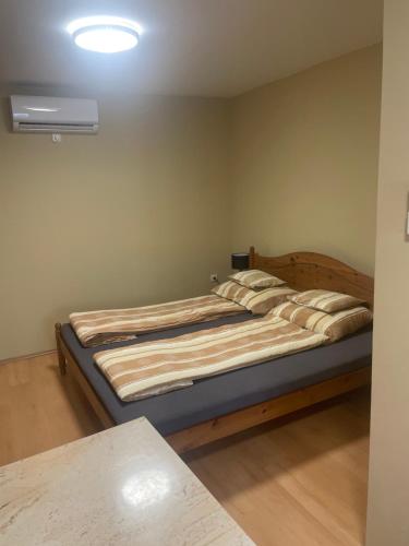 Rózsakert Apartmanház - image 4