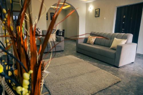 Agape Villa Apartment in タコラディ