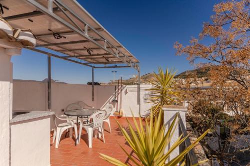 Albalh Apartamentos - La Casita de la Plaza en Albaicín Granada con Terraza Privada y Vistas Espectaculares, Granada (Foto 5)