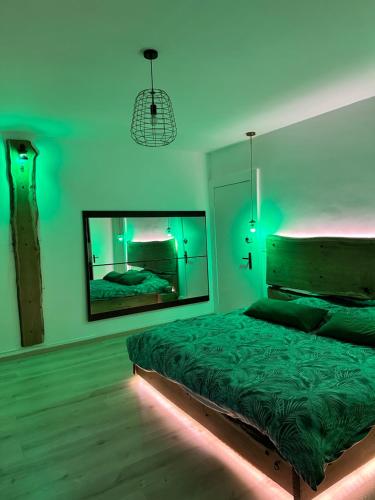 Loveroom en bords de Meuse in Glaire