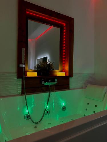 Loveroom en bords de Meuse in Glaire