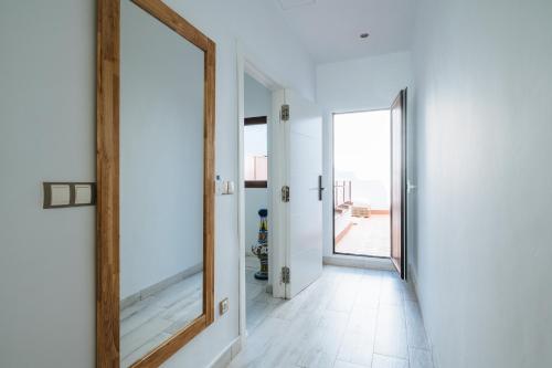 Superior Apartment image 6