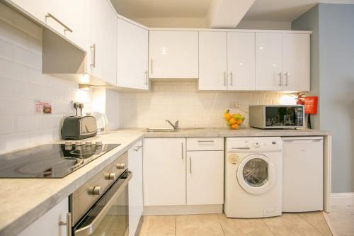 Two-Bedroom Apartment image 1