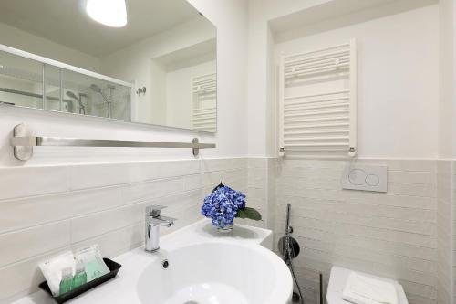 RESIDENZA VITTORIA Roma - image 10