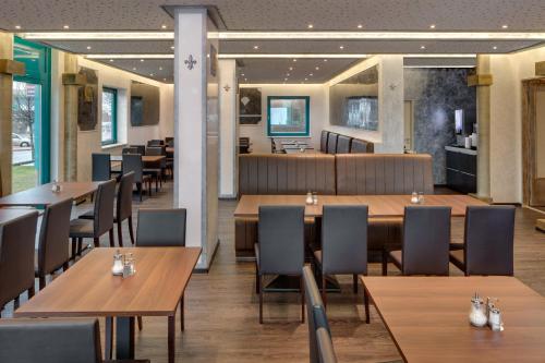 Restaurant, Best Western Amedia Praha in Prague 11