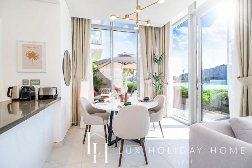 LUX The District One Lagoon View Suite, Dubai (photo 4)