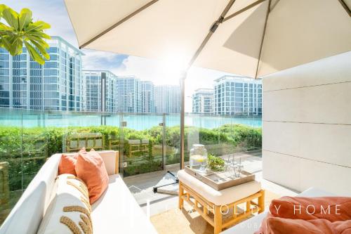 LUX The District One Lagoon View Suite, Dubai (photo 6)
