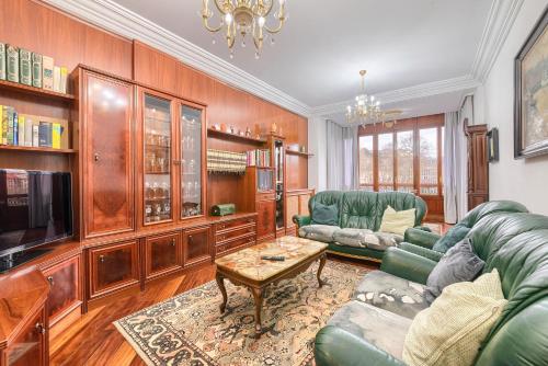 Piso Señorial con vistas a la ria, Бильбао (фото 9)