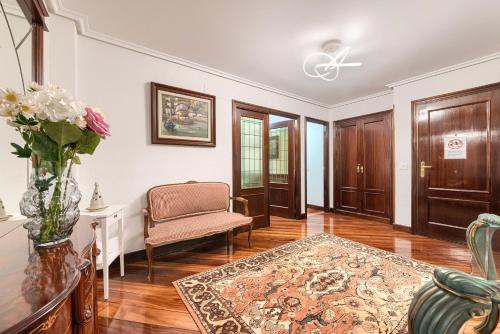 Piso Señorial con vistas a la ria, Бильбао (фото 5)