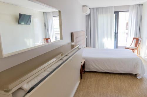 Hotel Avenida in Povoa De Varzim