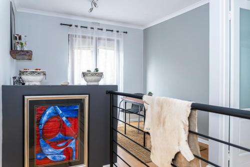 設施, 地界旅館 (Earthbound Guest House) in 奧次頌