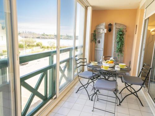 Apartment Les Terrasses du Lac-10 by Interhome in Le Grau-du-Roi