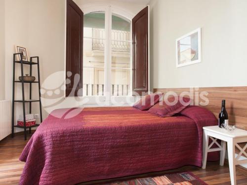 El Born, right next to the traditonal market of Santa Caterina