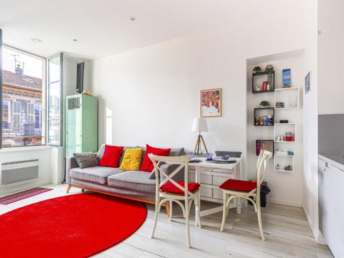 Apartment Le Palais du Vieux Port by Interhome 1