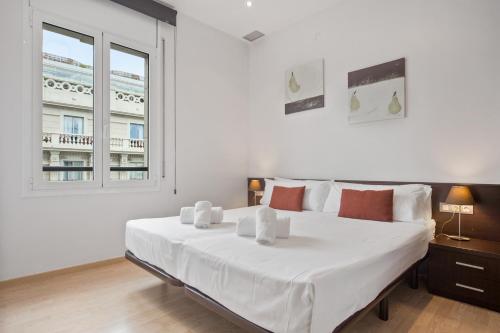 Superior Two-Bedroom Apartment image 3