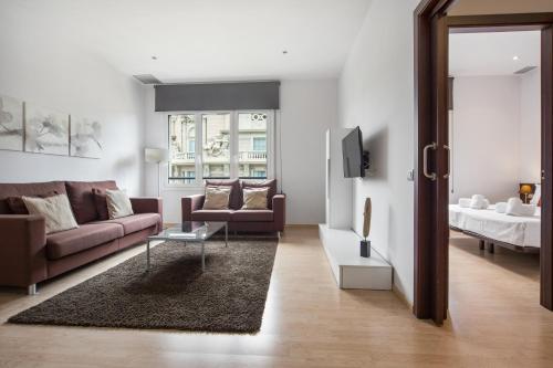 Superior Two-Bedroom Apartment image 5