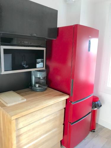 Two-Bedroom Apartment image 5