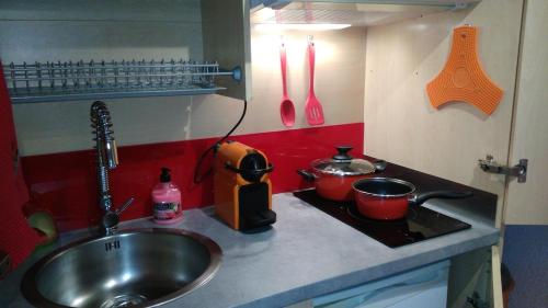 Pretty Studio, tv, wifi, portable aircon!, Collioure (fotografie 8)