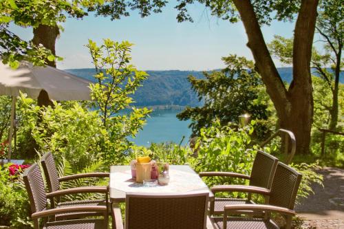 Fasiliti, Höhengasthaus Haldenhof (Hohengasthaus Haldenhof) in Sipplingen