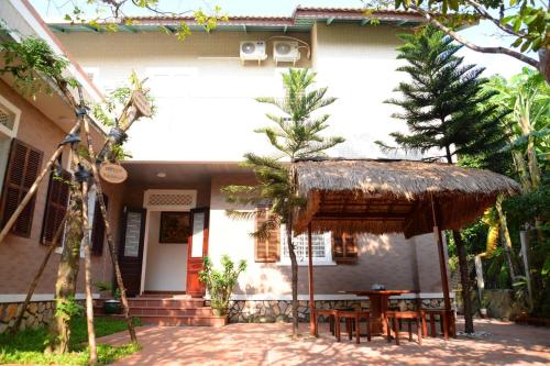 Homestay 5 Sach, Hue