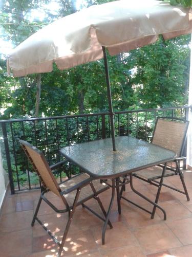 ระเบียง/ชานเรือน, Familia Tejada in บียานวยบา