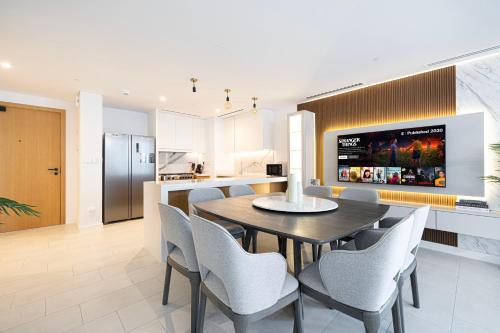 Excellent 2 Bedrooms Apartment with Sea View! Private Beach, La Vie in JBR!, Dubai (foto 9)