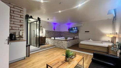 SUITE LA SERENITA - JACUZZI - CLIM - WIFI - TopProsConciergerie in Saint-Georges-d'Orques