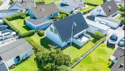 Spacious house in the heart of Fjällbacka, Fjällbacka (foto 9)