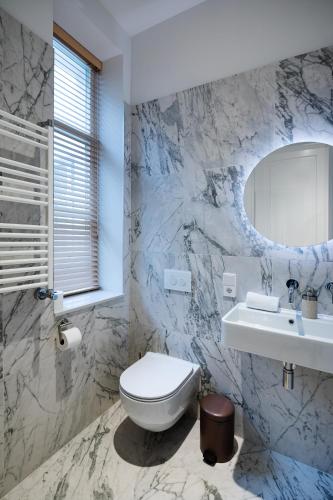 Raina Boulevard Exclusive Design Apartments by the Park, Ryga (zdjęcie 5)