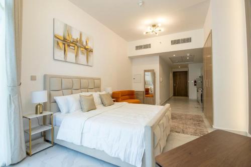 Millenium Binghatti Residences Business Bay- Stylish Studio with Canal View, Dubai (Foto 10)