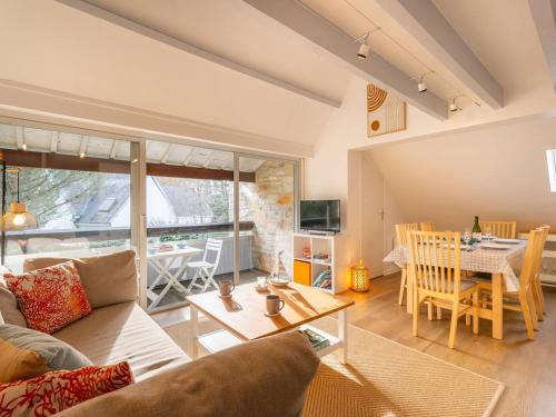 Carnac: Duplex 4p, 3 ch, clim, parking, proche plage - FR-1-477-250 Carnac: Duplex 4p, 3 ch, clim, parking, proche plage - FR-1-477-250