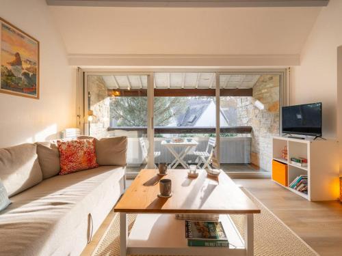 Carnac: Duplex 4p, 3 ch, clim, parking, proche plage - FR-1-477-250 Carnac: Duplex 4p, 3 ch, clim, parking, proche plage - FR-1-477-250