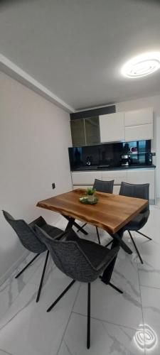 Magic Home, Obzor (foto 6)