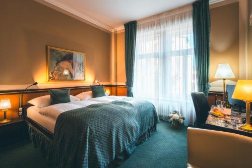 room detail thumbnail 0