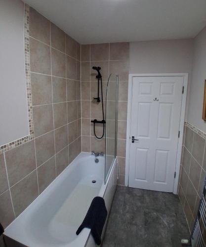 Pear Tree House in 托頓