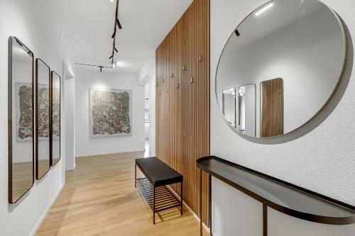 Oprema, Novos Contrada in Lugano center mesta