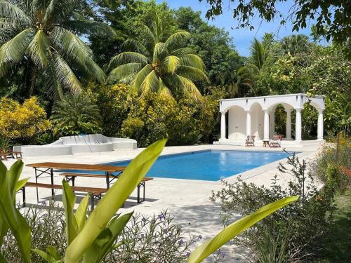 Villa Paradise Garden in Cabuya