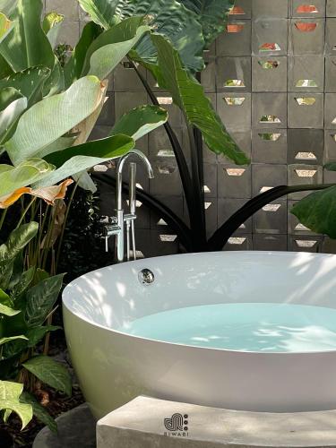 Biwabi resort in Tub Tai