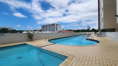 Condomínio Costa Azure - Apto com 2 Dormitórios, 2 Banheiros e Ar Condicionado ao Lado da Praia de Riviera de São Lourenço e Itaguaré Condomínio Costa Azure - Apto com 2 Dormitórios, 2 Banheiros e Ar Condicionado ao Lado da Praia de Riviera de São Lourenço e Itaguaré