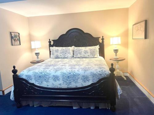 The Eastland Historic Hotel- Hondo Room