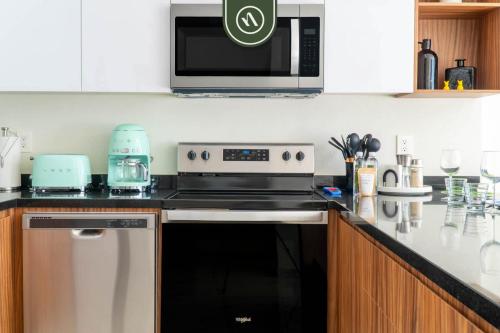 2BR Condo Right Next to the Beach - Pool & Palapa in Nuevo Vallarta , Mexico